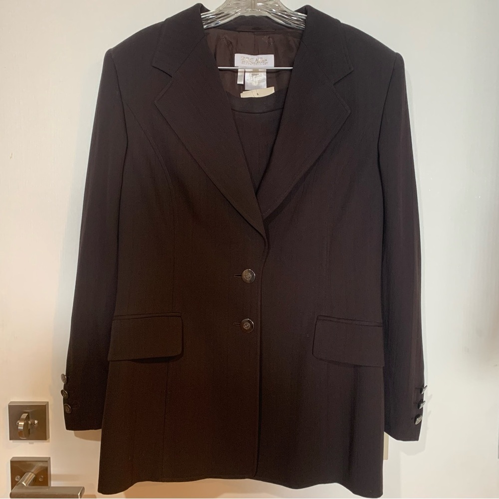 Y2K/Vintage ESCADA NWT 40 100% Virgin Wool Chocolate Brown Suit Blazer & Skirt